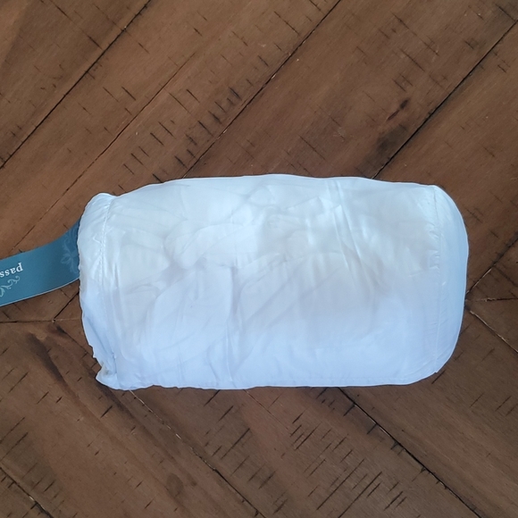 🆕️ Passport Puffer Jacket - Picture 16 of 16